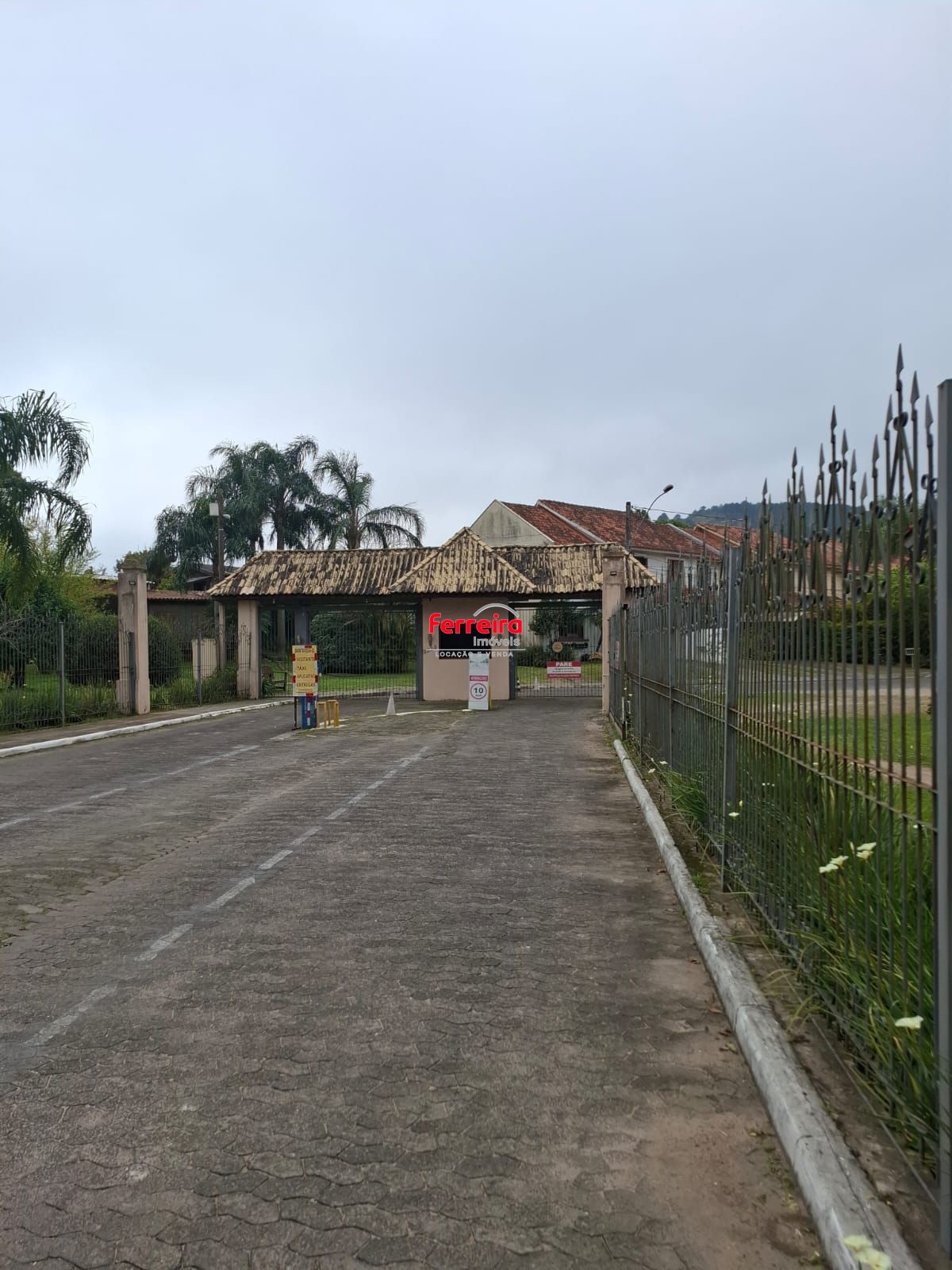 Casa à Venda no Condomínio Condado de Sevilha – Porto Alegre