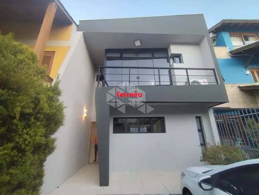Casa com 3 Quartos e 3 banheiros para Alugar, 157 m² por R$ 5.000/Mês