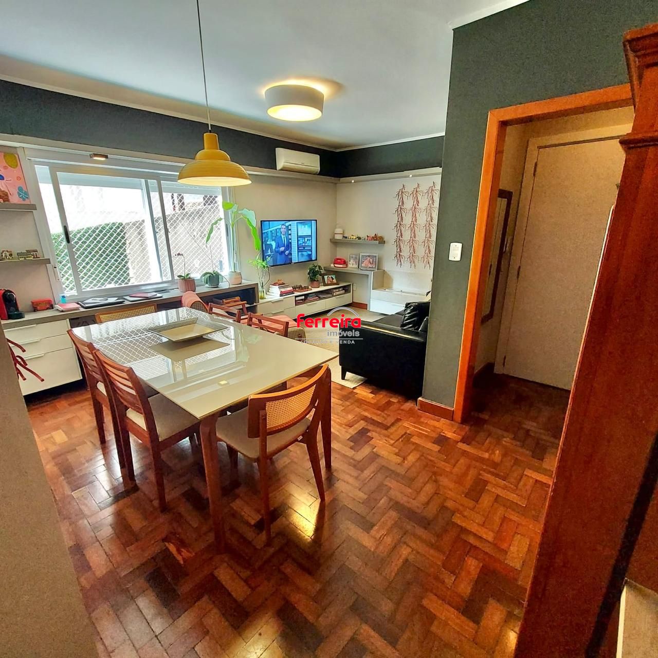 Excelente apartamento a venda semi mobiliado  no bairro Rio Branco.