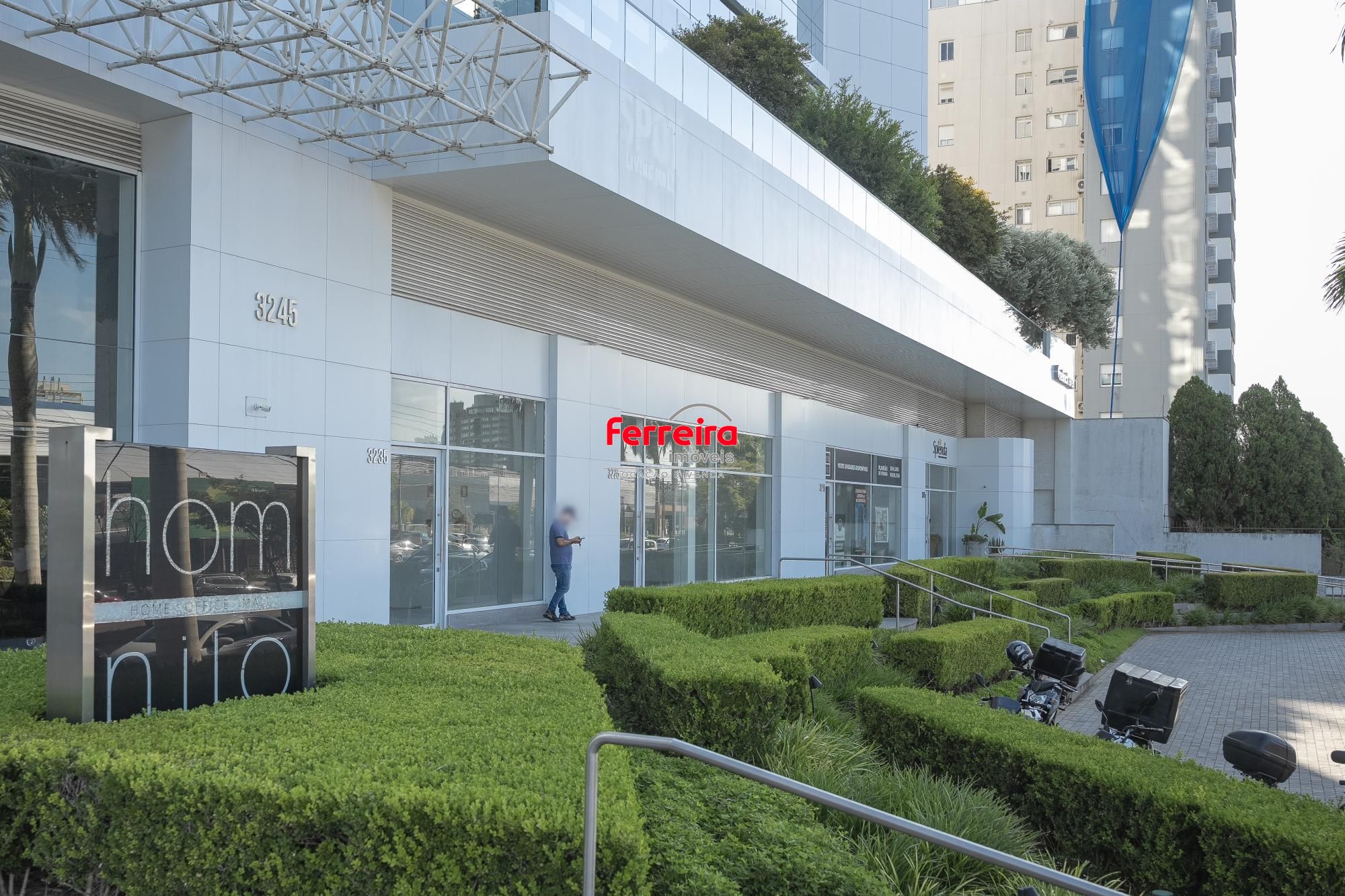 Sala comercial Nilo Peçanha 3245