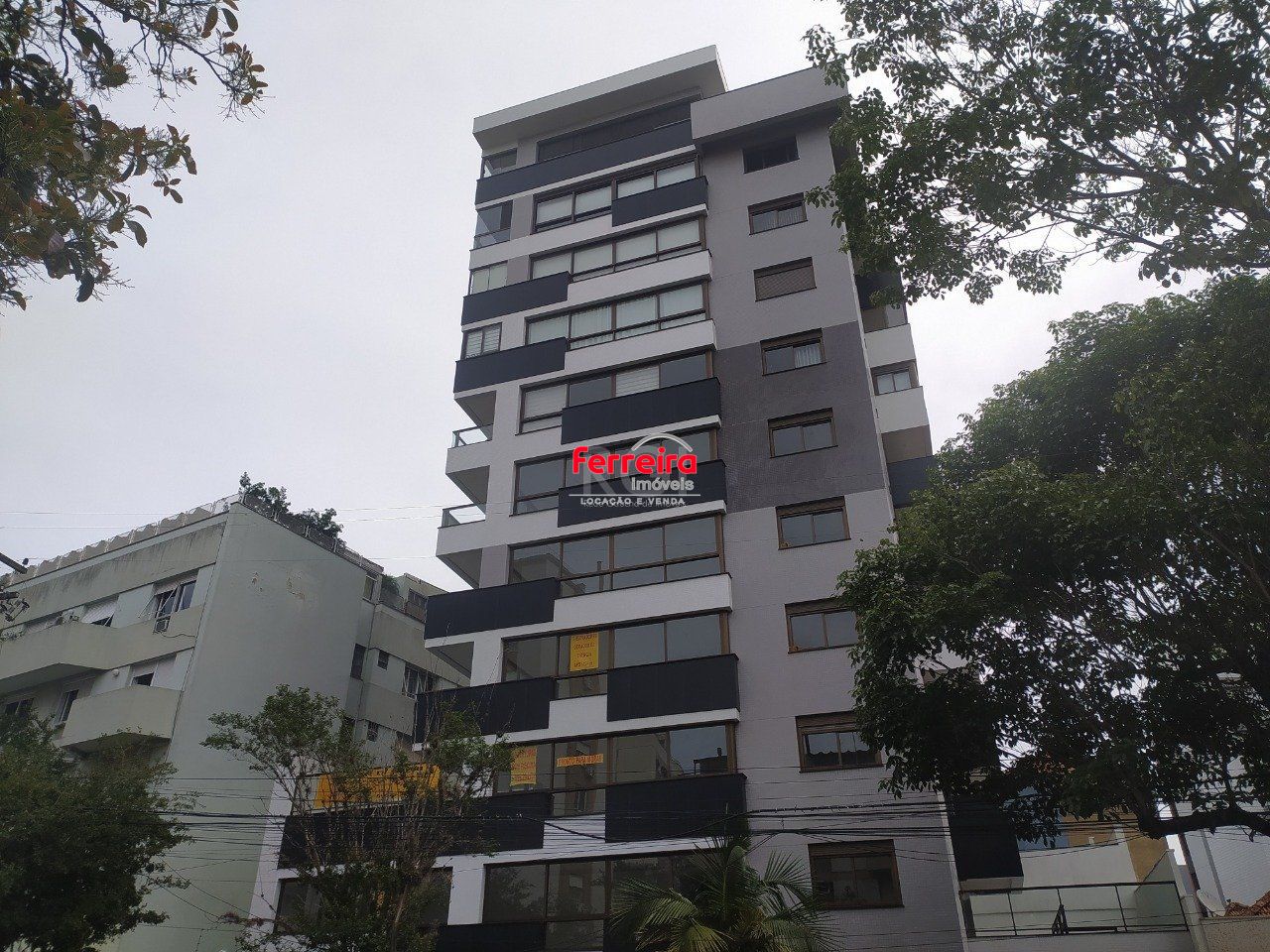 Apartamento para Venda - 123.71m², 3 dormitórios, sendo 1 suites, 1 vaga - Petrópolis