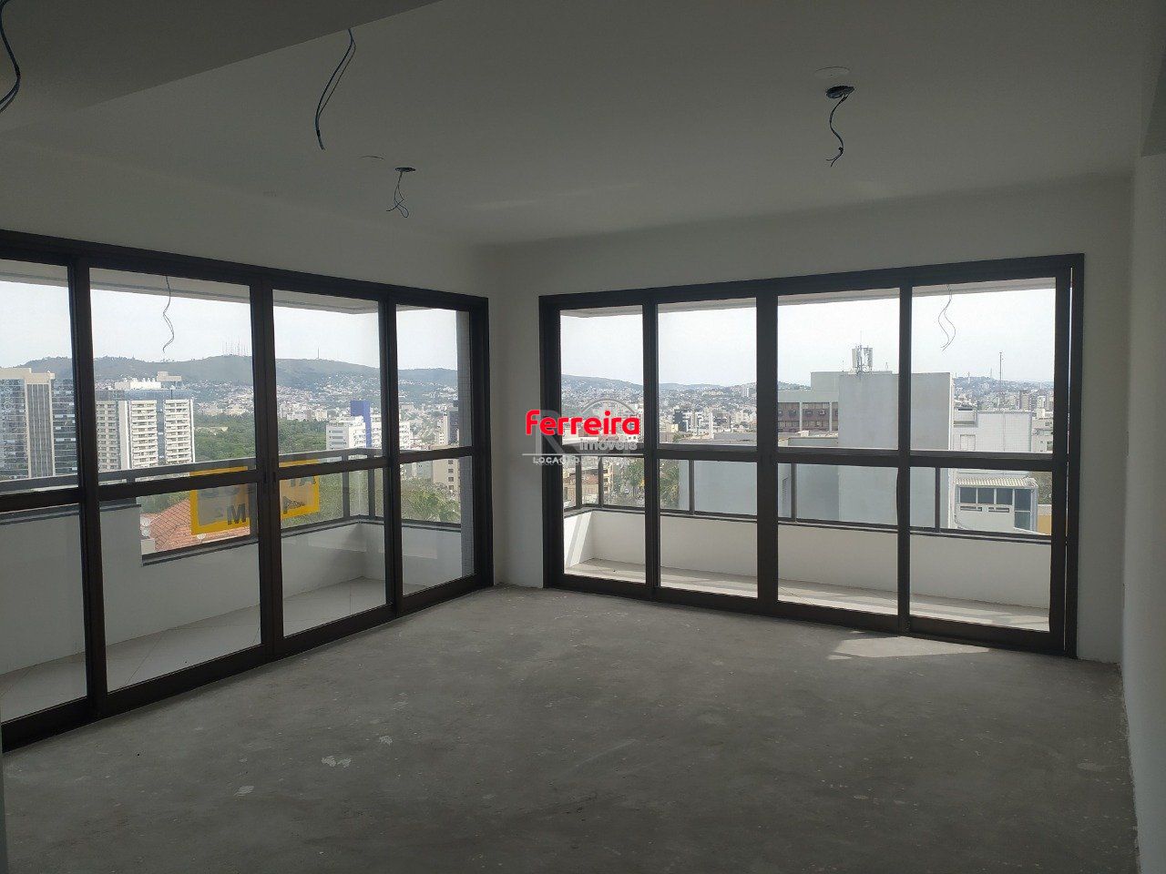 Apartamento para Venda - 119.65m², 3 dormitórios, sendo 1 suites, 2 vagas - Petrópolis