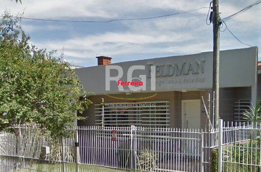 Casa para Venda - 227m², 4 dormitórios, 1 vaga - Menino Deus