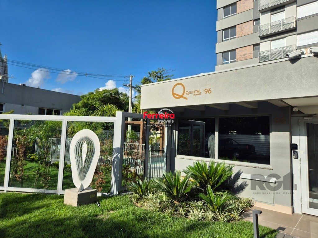 Novo, 1 suíte e infra.