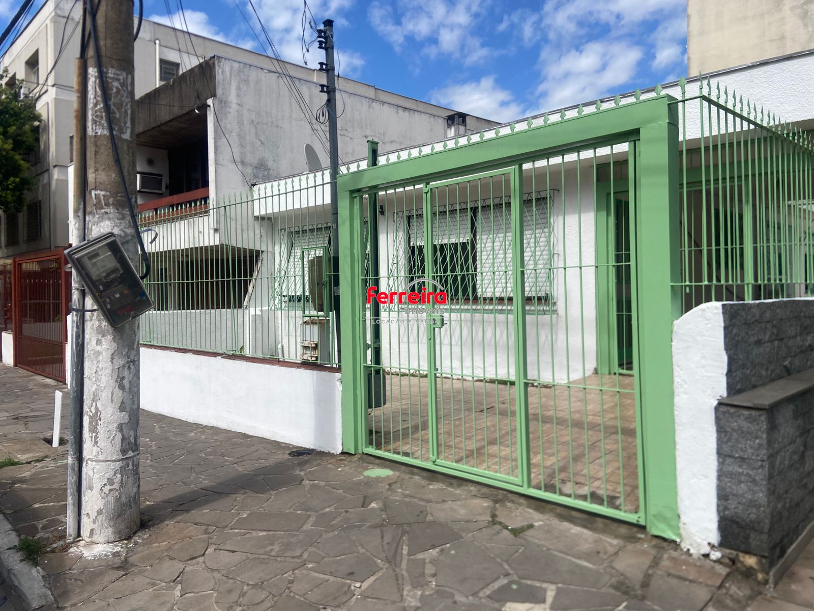 Casa 3 Dormitórios, 3 vagas de garagem