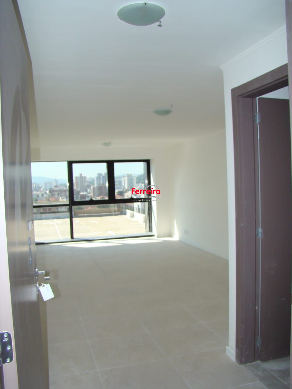 Sala Comercial no Walk Offices Praia de Belas, 1 sala, à venda, 37 m², Praia de Belas - Porto Alegre — foto 3