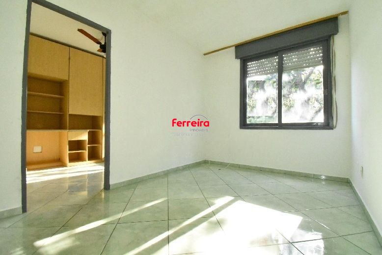 ÓTIMO APARTAMENTO DE UM DORMITÓRIO NO BAIRRO CAVALHADA
