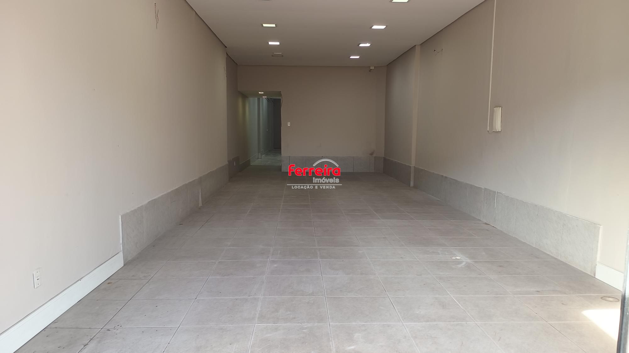 Loja, à venda, 134 m², Passo da Areia - Porto Alegre — foto 2