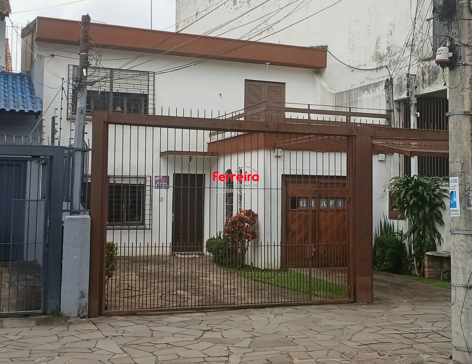 Casa com amplo pátio