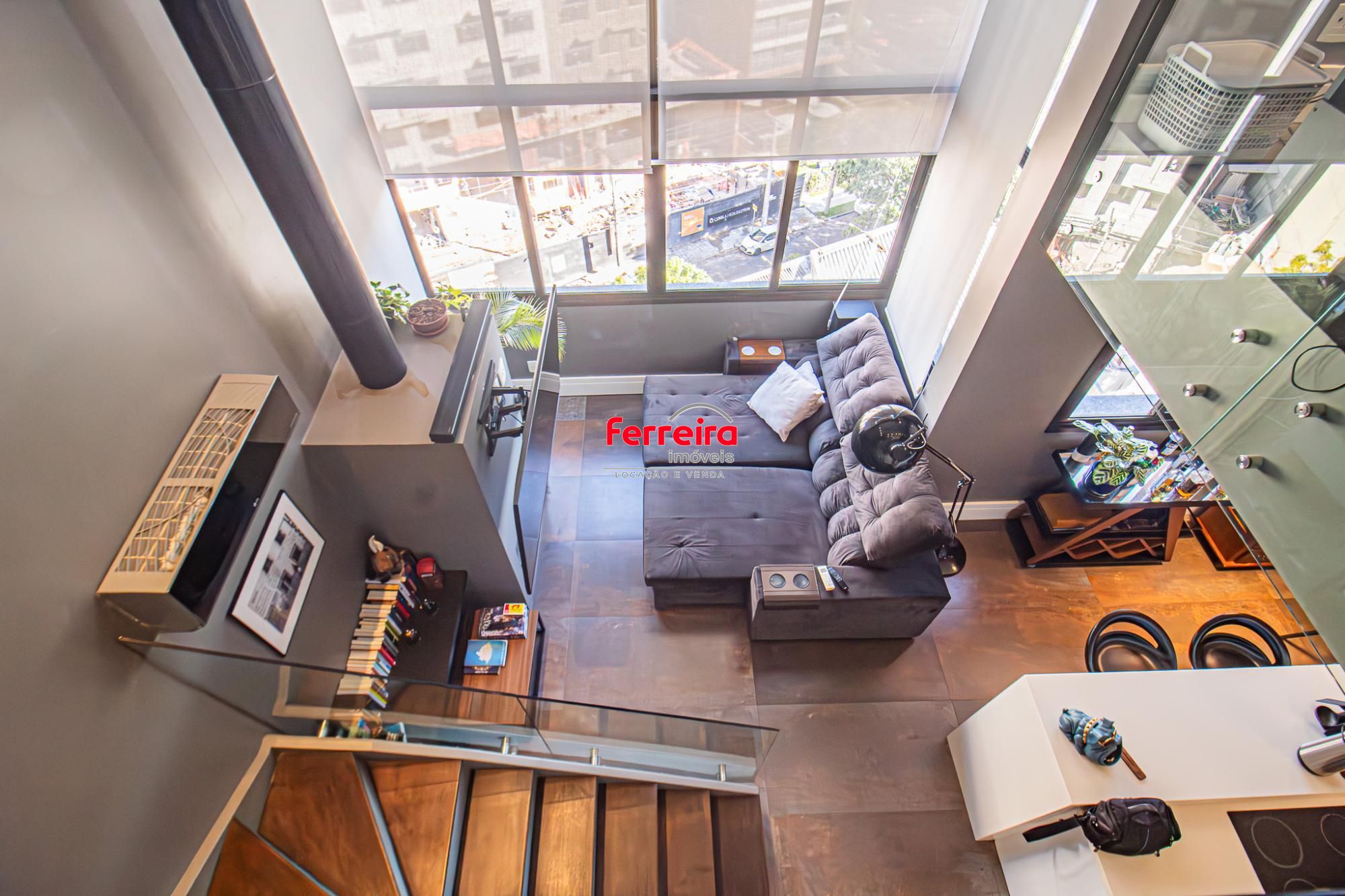 Apartamento Duplex, 1D com lareira no bairro Rio Branco