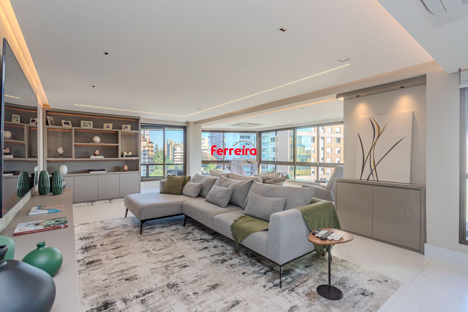 ✨ APARTAMENTO COM  VISTA PANORÂMICA | MONT' SERRAT ✨