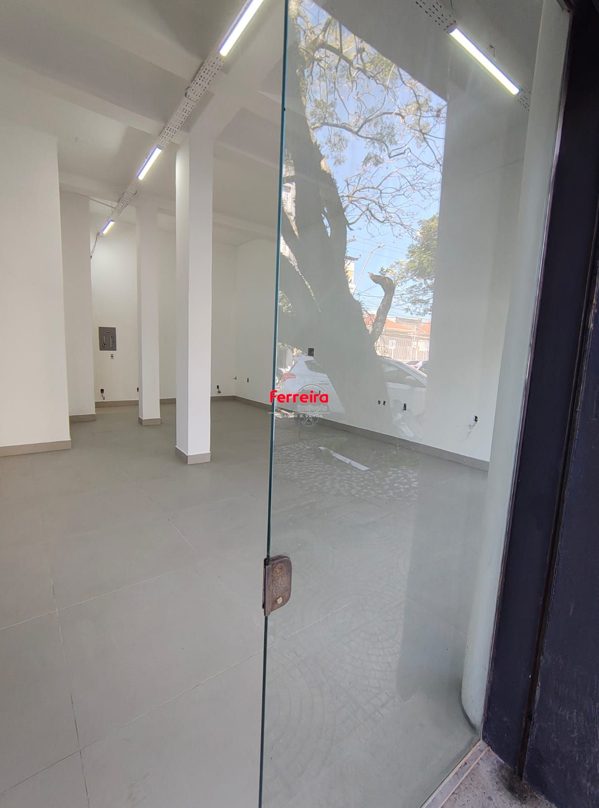 Loja, 1 sala, à venda, 100 m², Floresta - Porto Alegre — foto 4