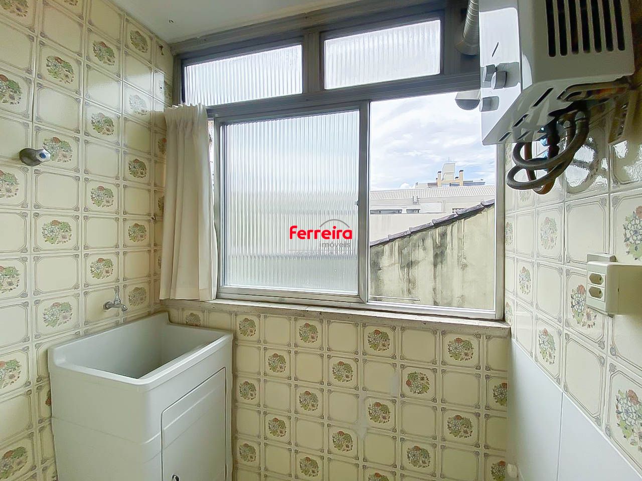 Área-De-Serviço