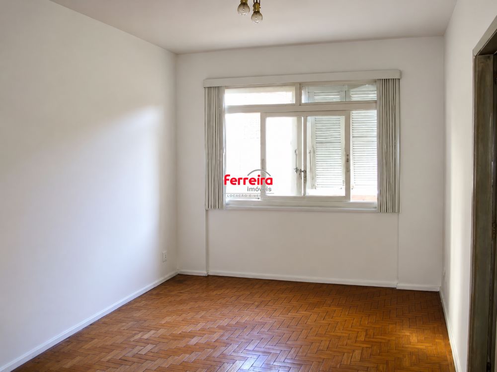 sala-ampla-piso-parquet
