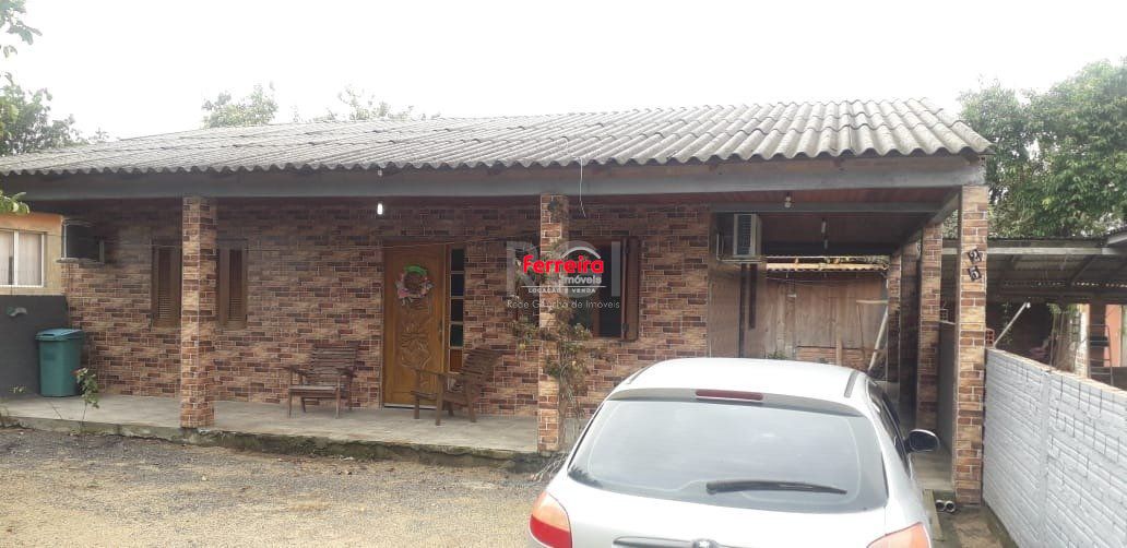 Casa para Venda - 132m², 2 dormitórios, 2 vagas - Lami, Porto Alegre