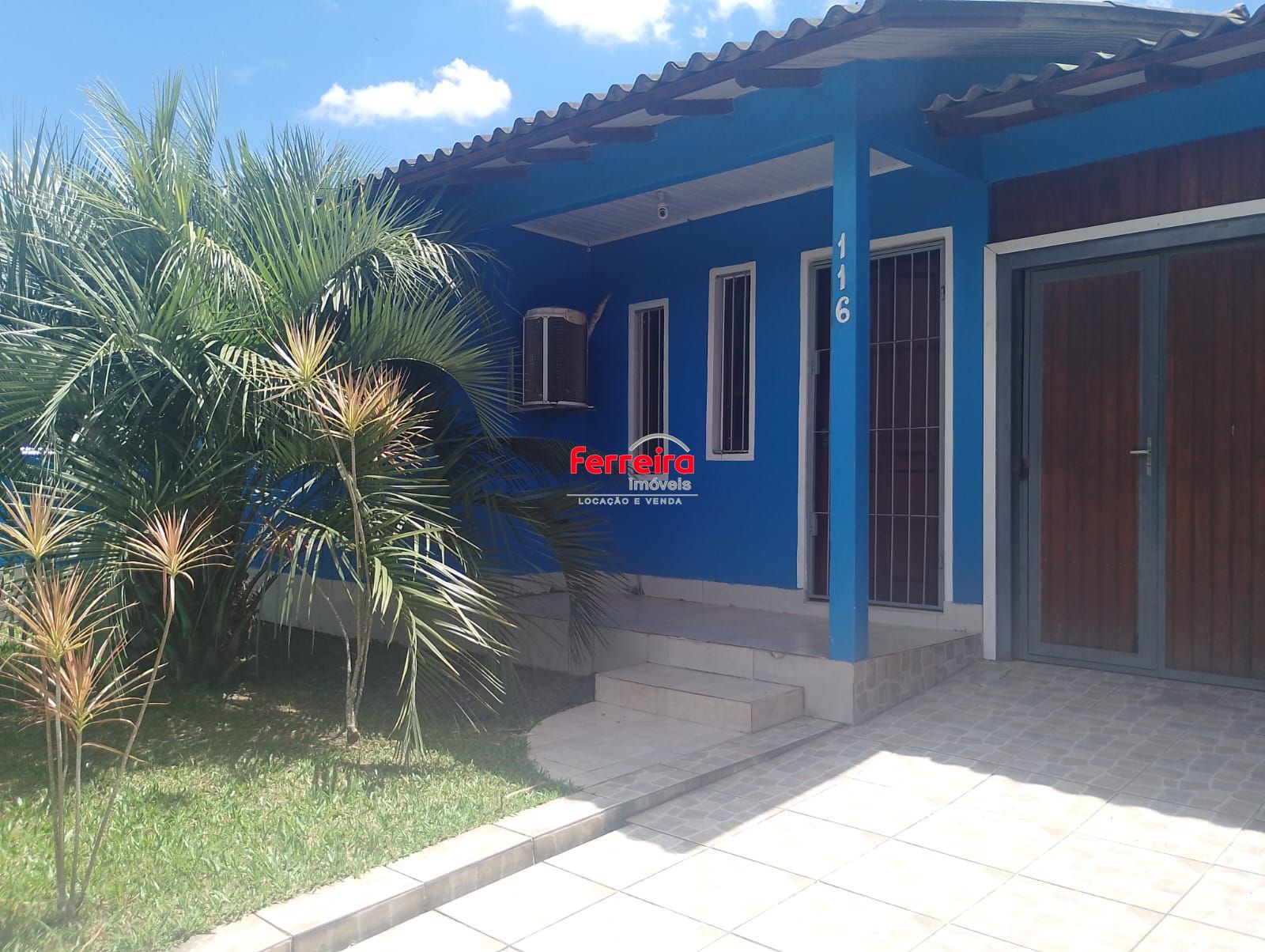 Linda casa com opção para 4 quartos