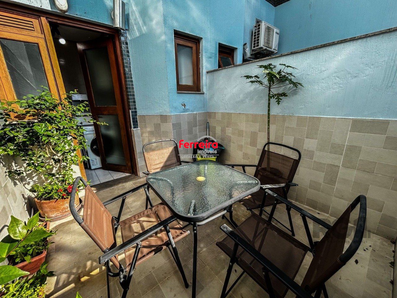 Apartamento 3 dormitórios, 1 suíte, 2 vagas, bairro Ipanema, Poa/RS