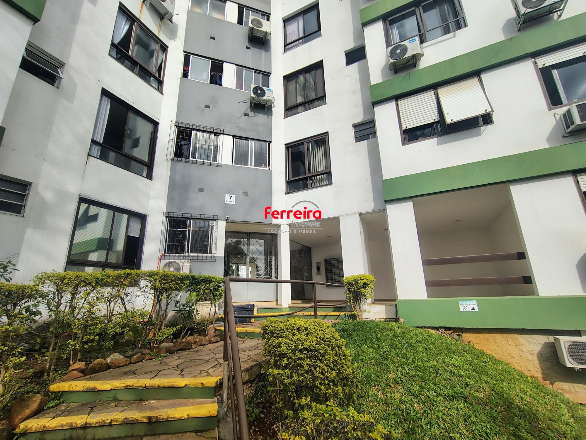 Apartamento com 03 Quartos e 01 Vaga de Locação no Bairro Nonoai, Porto Alegre