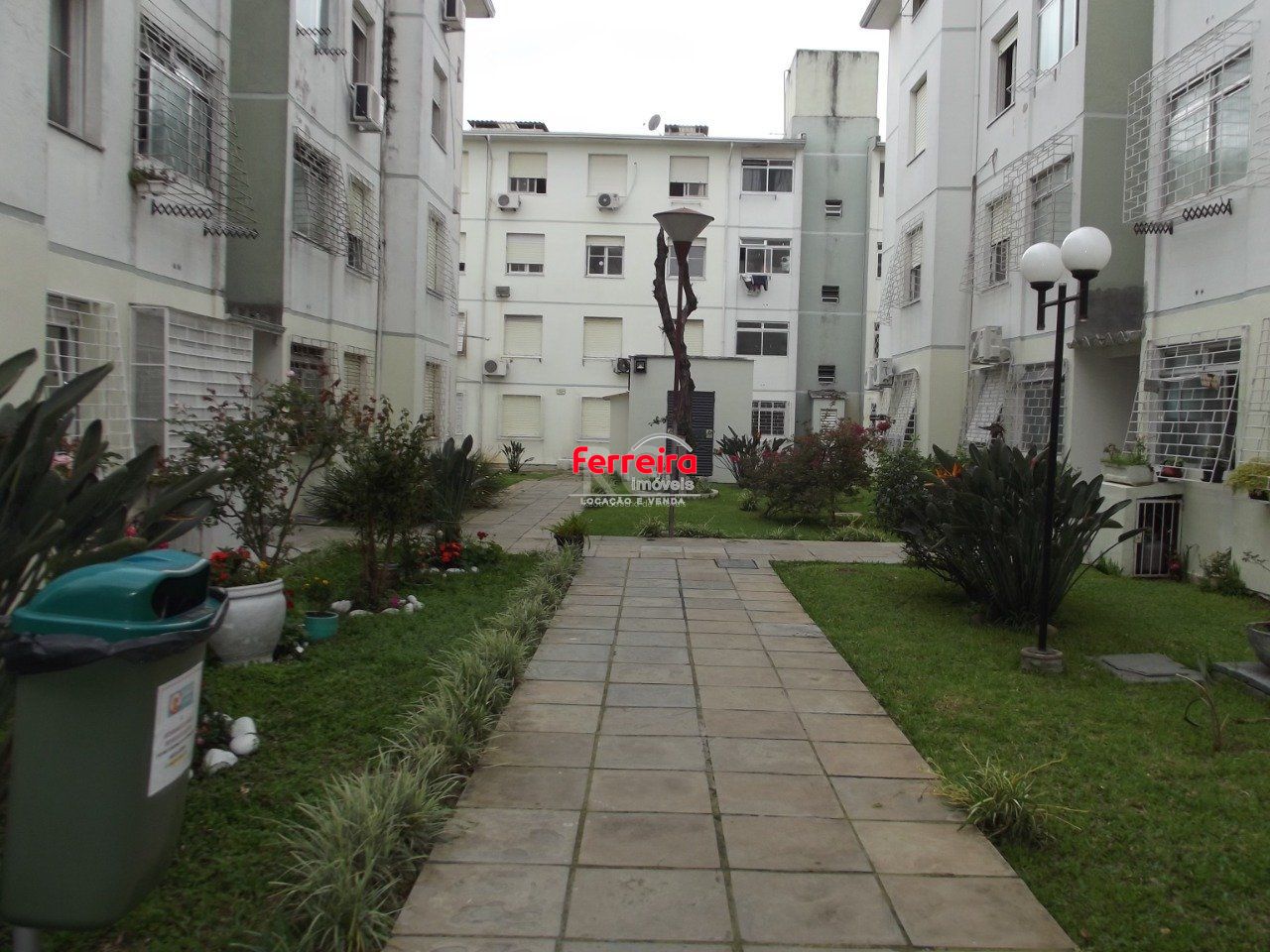 Apartamento para Venda - 46.68m², 2 dormitórios, 1 vaga - Cavalhada
