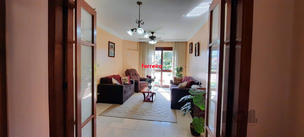 Casa Condominio para Venda - 129.58m², 3 dormitórios, sendo 1 suites, 3 vagas - Cavalhada