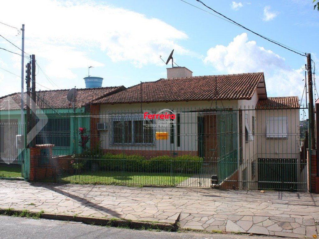 Casa para Venda - 246.24m², 5 dormitórios, sendo 1 suites, 4 vagas - Rubem Berta