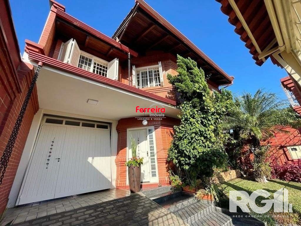 Casa 3 Dormitório(s) Bairro Vila Cachoeirinha