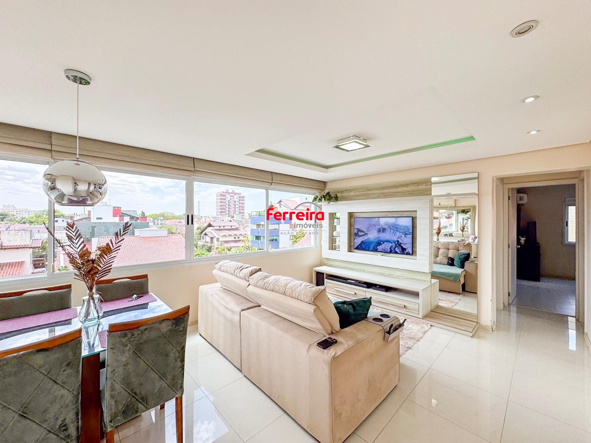Apartamento de 2 dormitórios com suíte e churrasqueira no Jardim Planalto