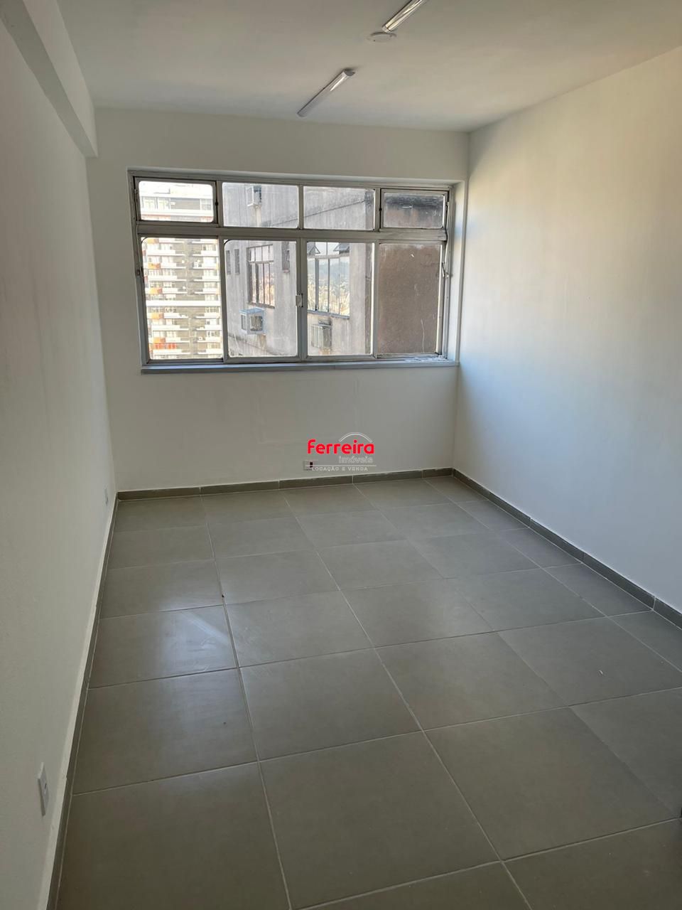 Sala Comercial, 1 sala, à venda, 33 m², Centro Histórico - Porto Alegre — foto 2