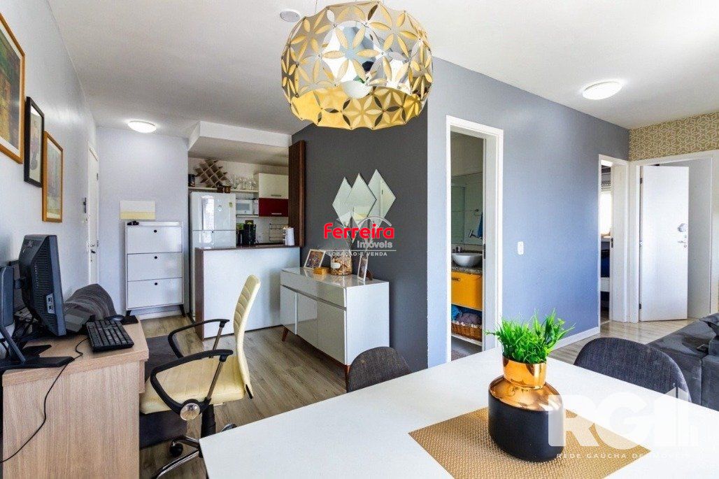 Apartamento de 3D com living estendido, sacada, 2 vagas, andar alto.