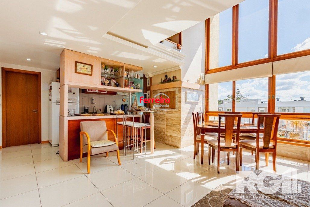 Duplex 3 dormitórios com suíte e vaga