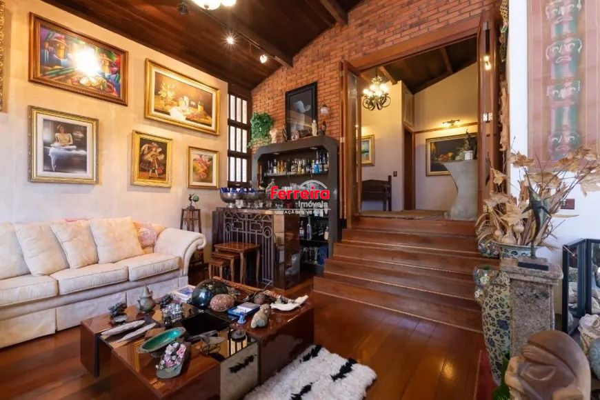 Casa de Alto Padrão com Vista Panorâmica para o Guaíba, Sétimo Céu – Zona Sul
