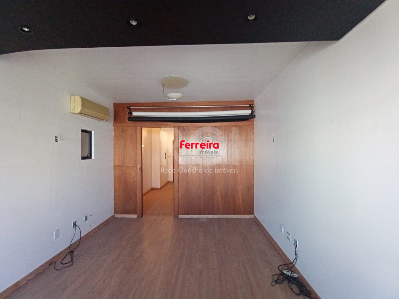 Sala Comercial, à venda, 79 m², Bom Fim - Porto Alegre — foto 2