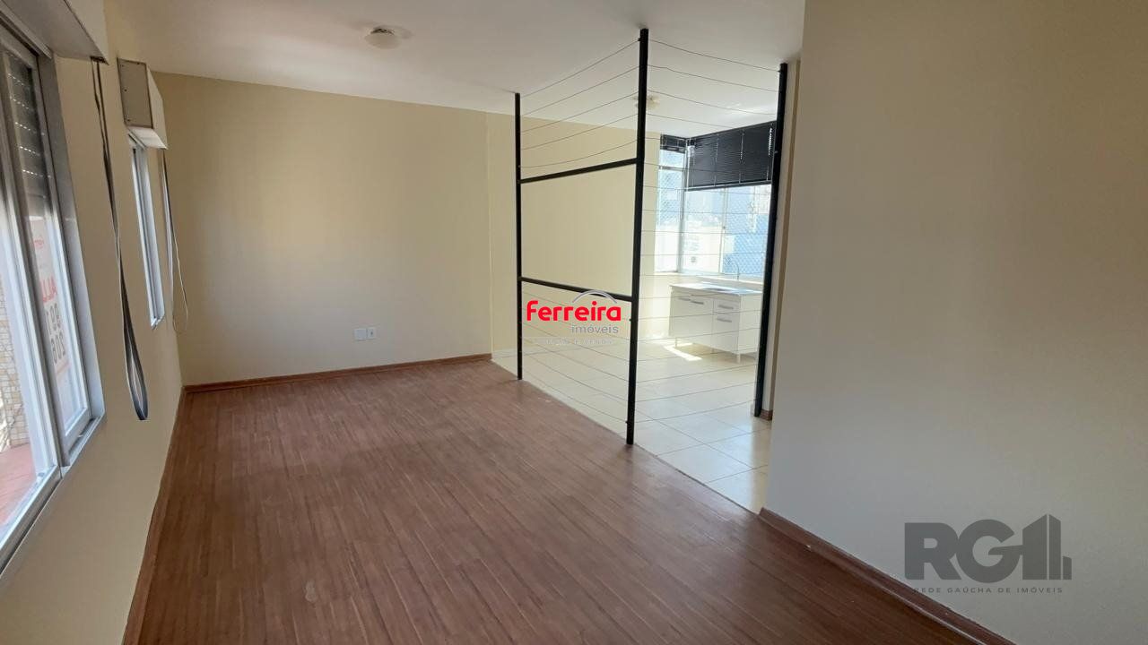 Apartamento com 55m², localizado no bairro Centro Histórico em Porto Alegre/RS.