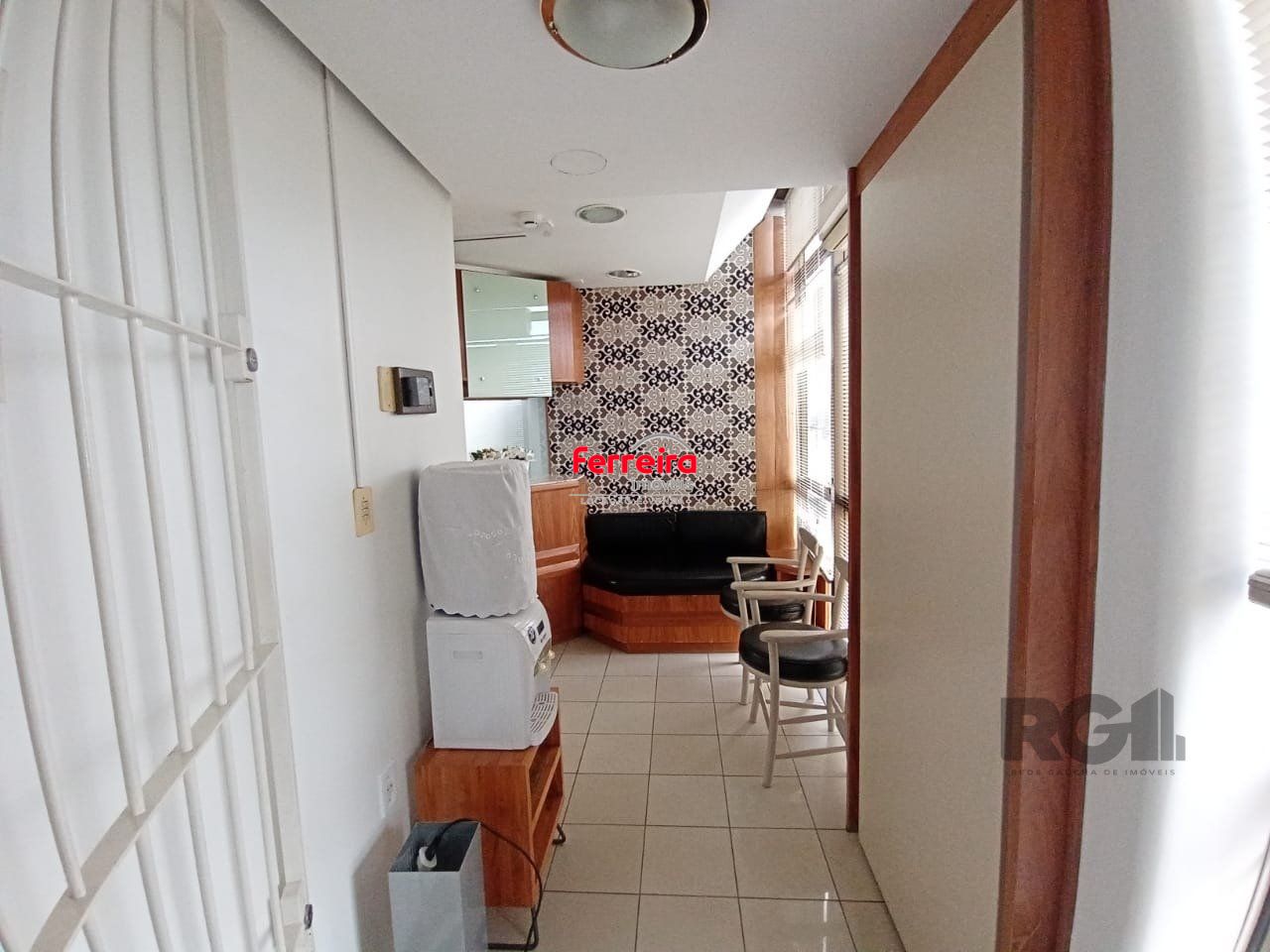 Sala Comercial, 2 salas, à venda, 39 m², Petrópolis - Porto Alegre — foto 2