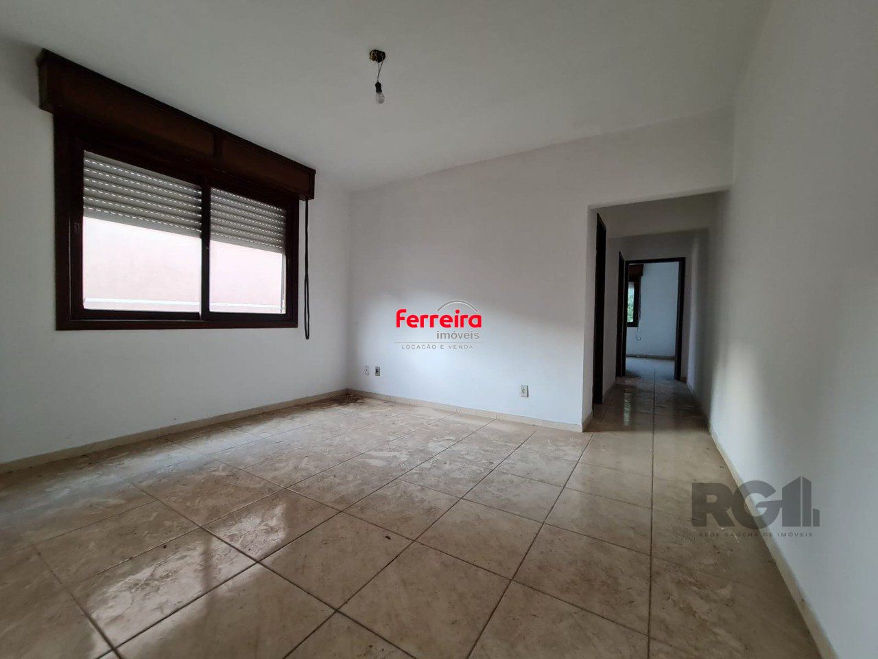 Apartamento 02 dormitórios,frente 70m² bairro Nonoai/Porto Alegre.