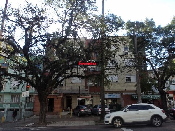 Apartamento com 2 quartos, localizado no bairro Petrópolis Porto Alegre/RS