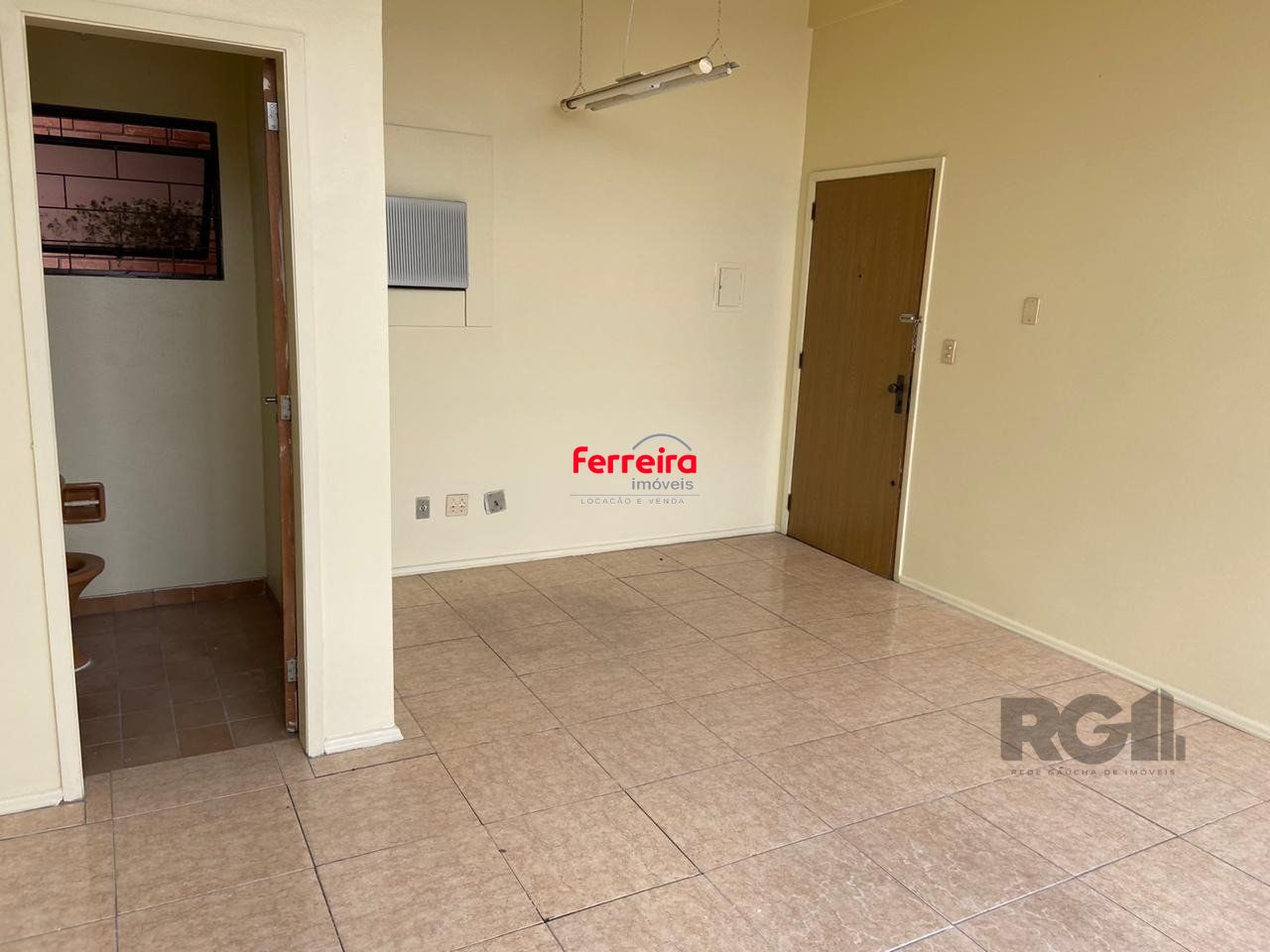 iuz9688S3r4O82W_322291968cc3d7008d6a.jpg