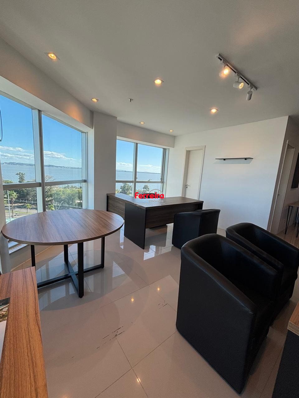 Sala Comercial, 1 sala, à venda, 45 m², Cristal - Porto Alegre — foto 2