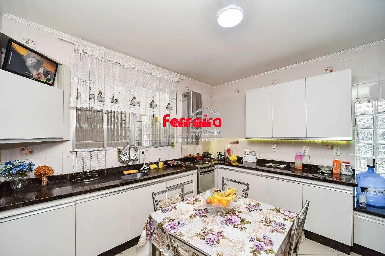 Casa, 4 quartos, para alugar, 315 m², Jardim Itu - Porto Alegre — foto 3