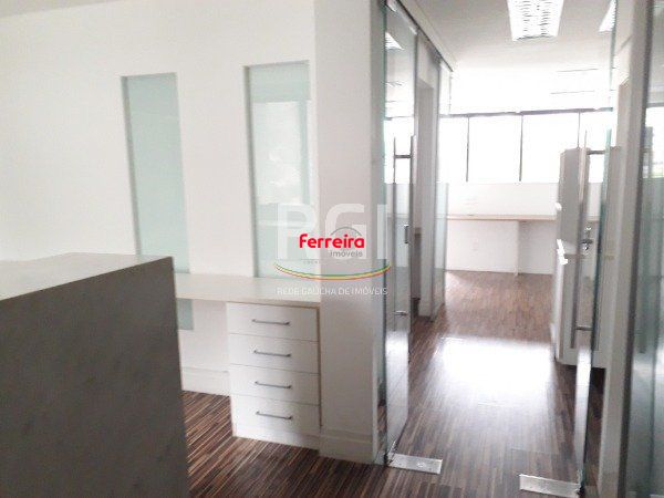Sala/ Conjunto Comercial no Bairro  Petrópolis