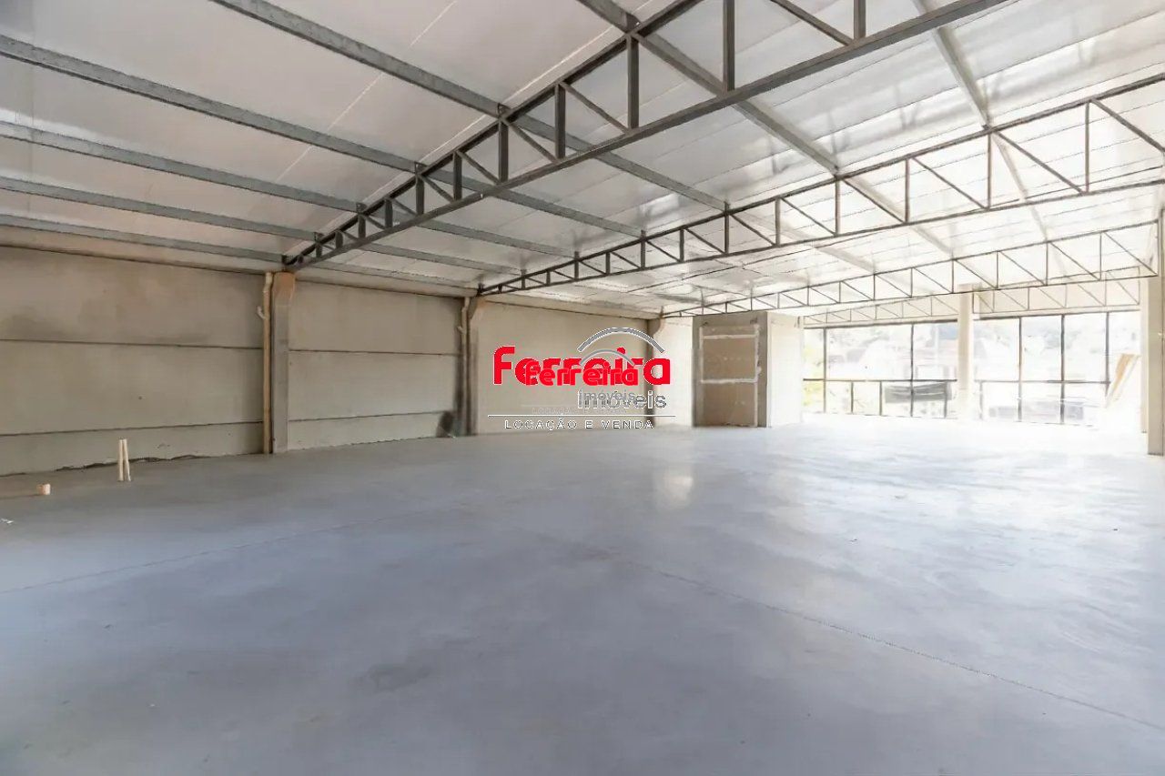 Loja com 475m², localizada no bairro Boa Vista em Porto Alegre/RS.