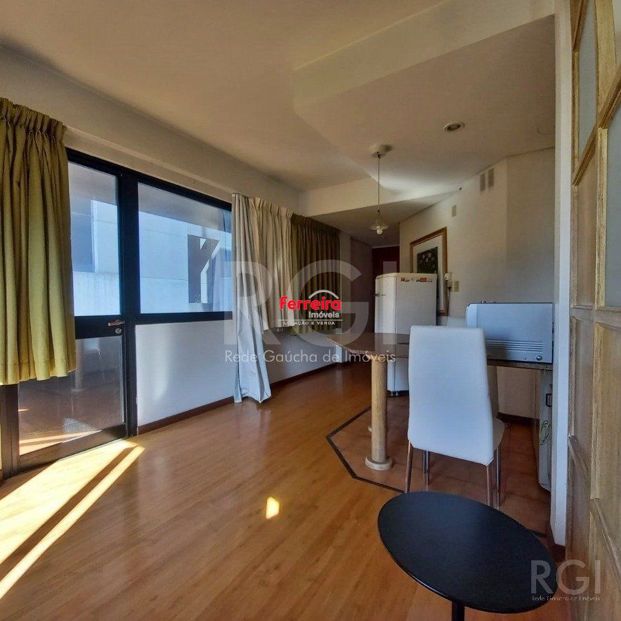 Apartamento, 1 quarto, à venda, 41 m², Moinhos de Vento - Porto Alegre — foto 2