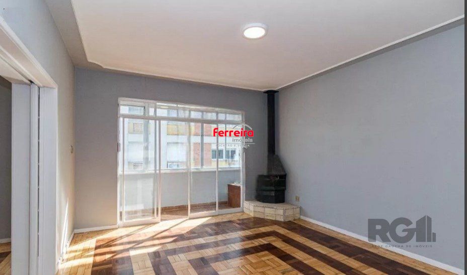 Apartamento de 160m² privativos, localizado no bairro Independência em Porto Alegre/RS.