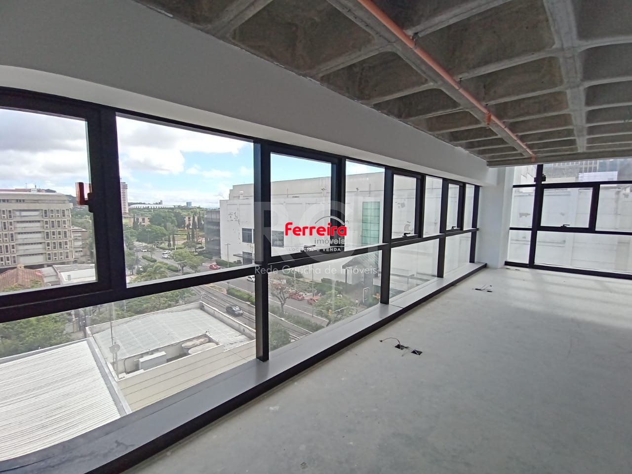 Sala Comercial, 2 salas, à venda, 107 m², Praia de Belas - Porto Alegre — foto 2