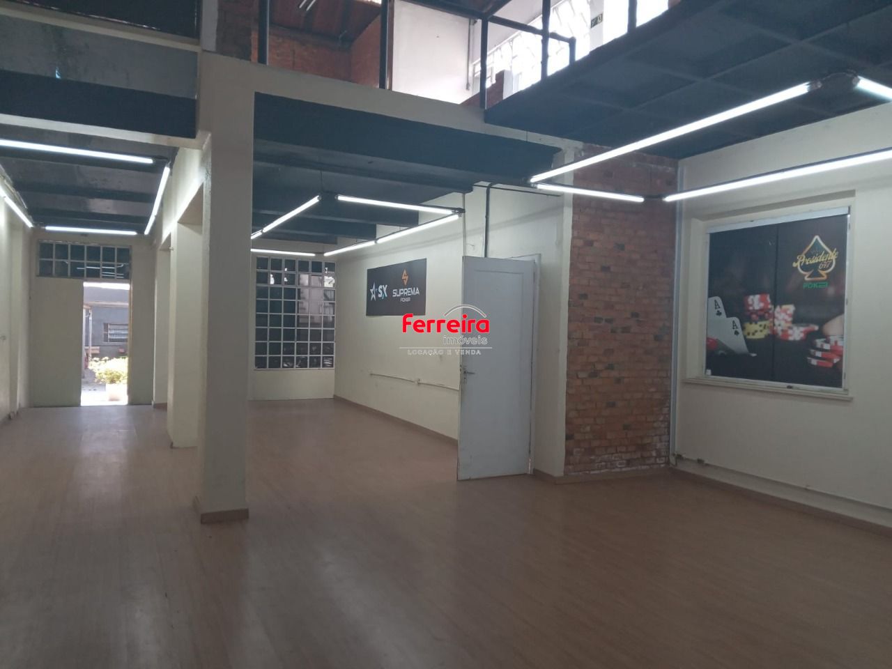 iA3U385vk14499_1018469c6a8d4c464e.jpg