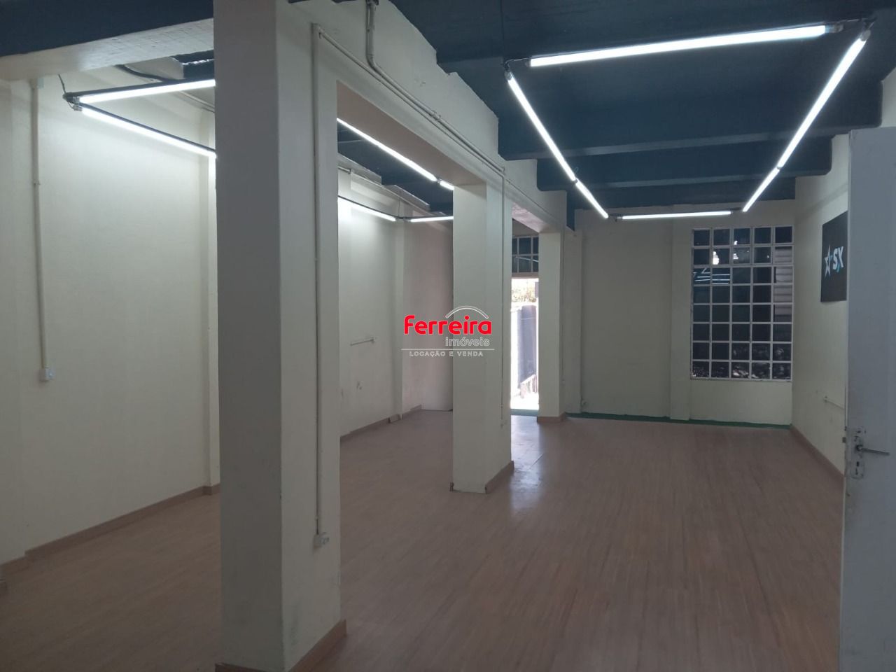 iA3U385vk14499_1018469c6a8c99d54e.jpg