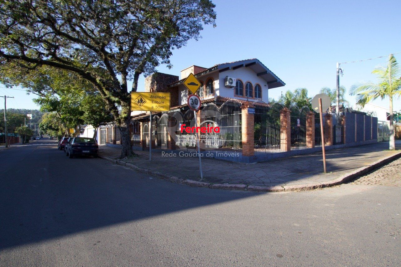 Casa Comercial para Venda - 650m², 0 dormitórios, Partenon