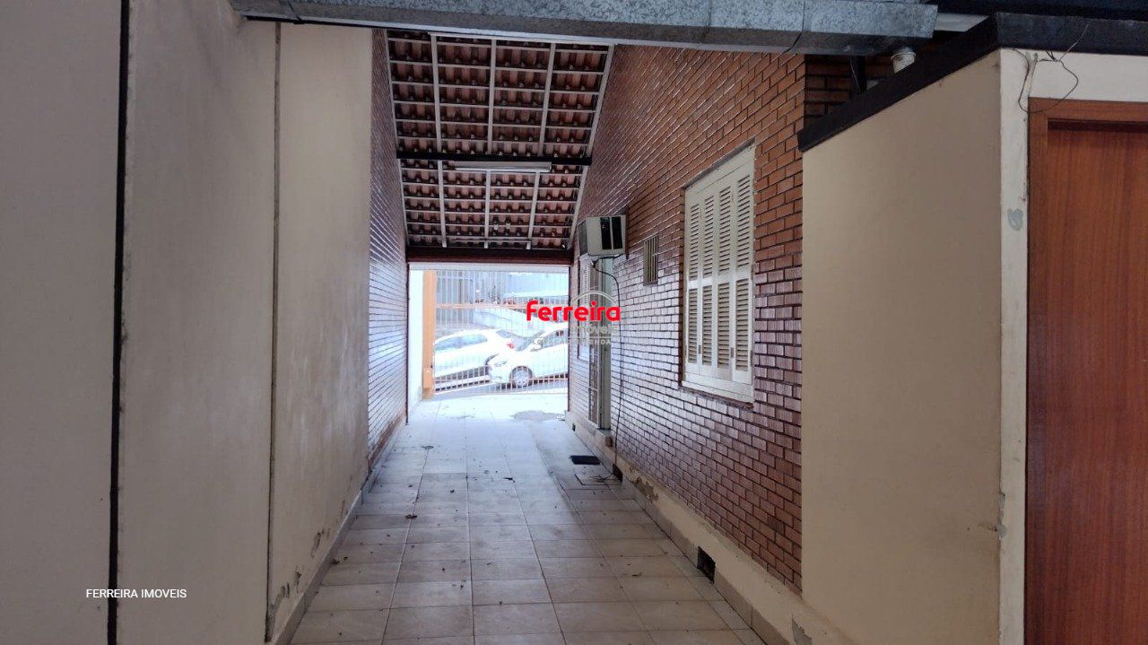 Casa Comercial para Venda - 80m², 0 dormitórios, 25 vagas - Floresta
