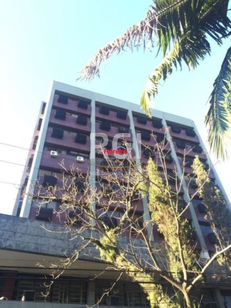 Conjunto/Sala para Venda - 35m², 0 dormitórios, 1 vaga - Petrópolis