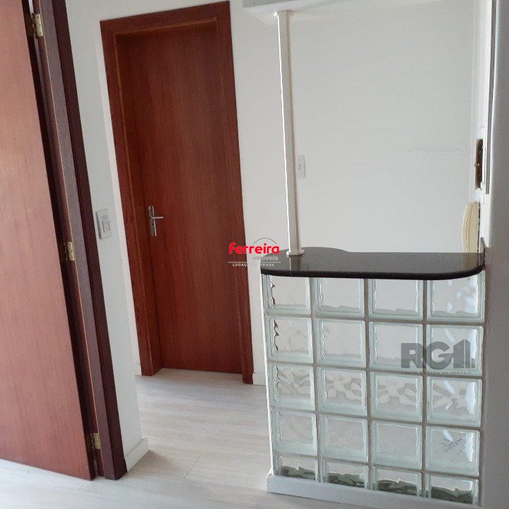 Sala Comercial, à venda, 30 m², Petrópolis - Porto Alegre — foto 2